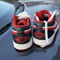 Jordan Size8/5