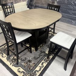 New Dinner Table Set 