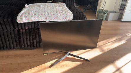 LG Ultragear Montior 144 Hrtz