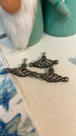 32 Misc. Metal Knobs/Pulls