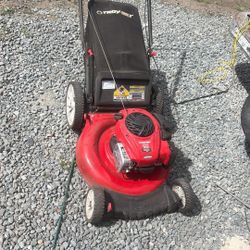 Troy Bill Lawn Mow