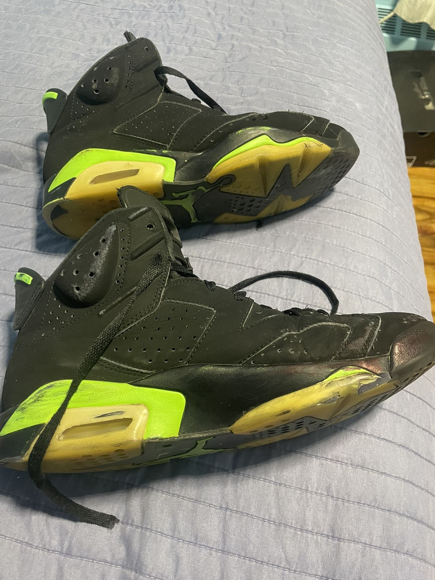 Jordan 6 Electric Green Size 10
