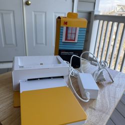 KODAK Instant Dock Photo Printer