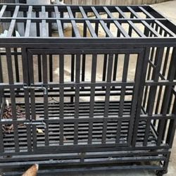 Heavy Duty Medium Metal Dog Crate 38" Long. READ THE POST 