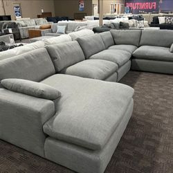 ELYZA SMOKE 5 PIECE SECTIONAL