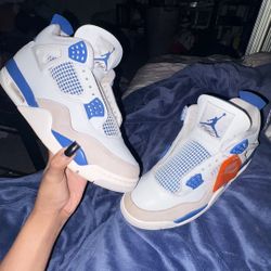 Military Blue Jordan 4’s 
