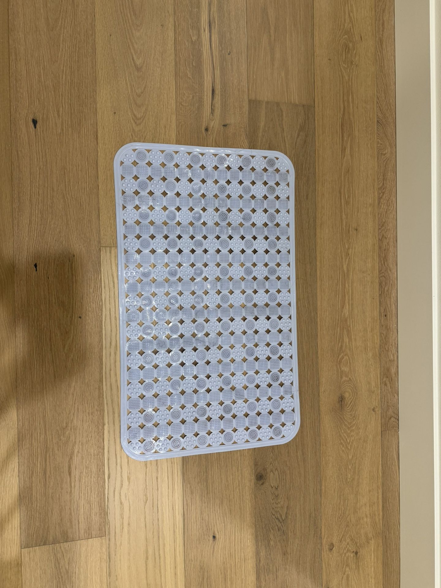 bathroom,bathtub,shower Mat