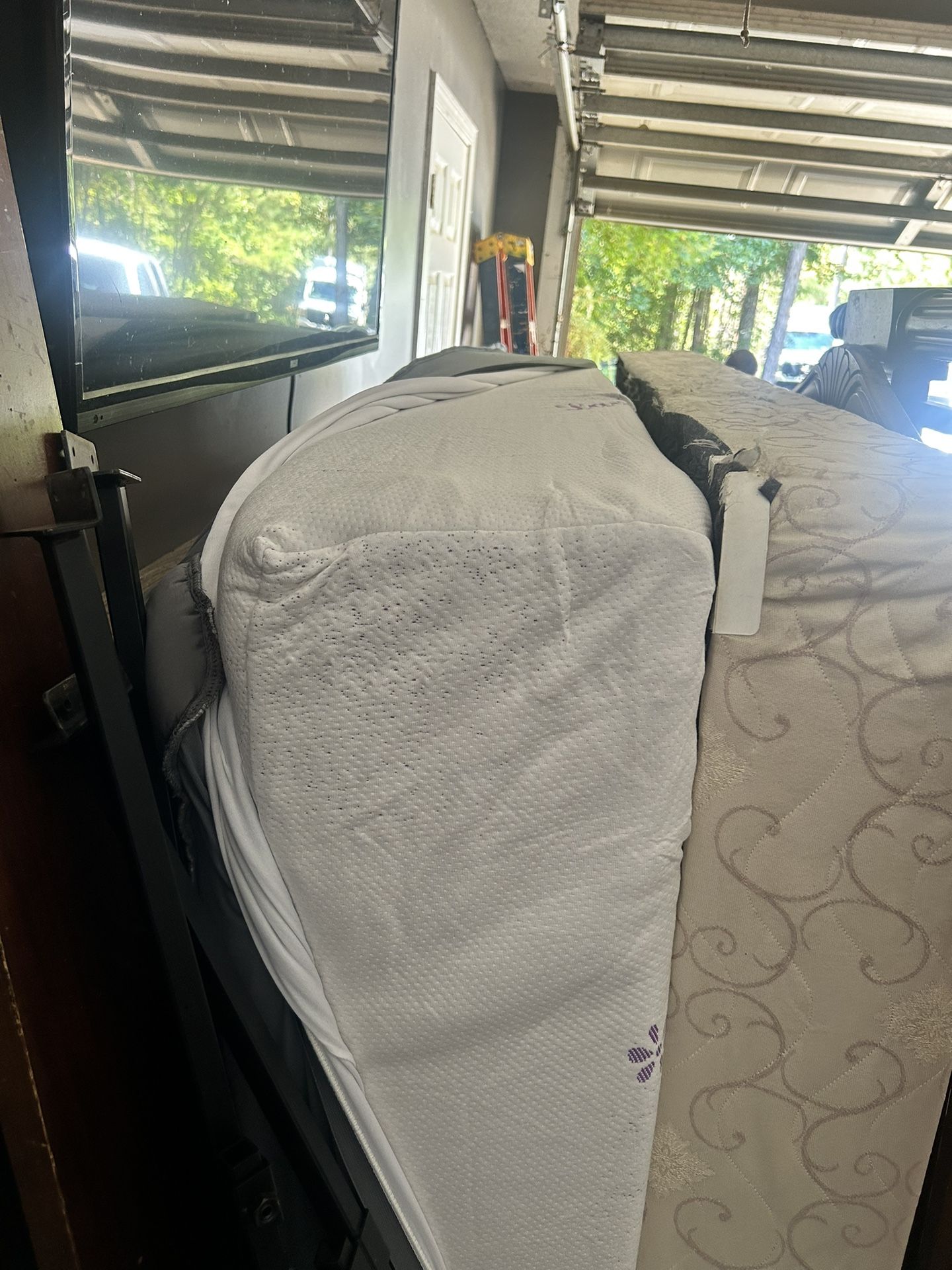 Queen Mattress 
