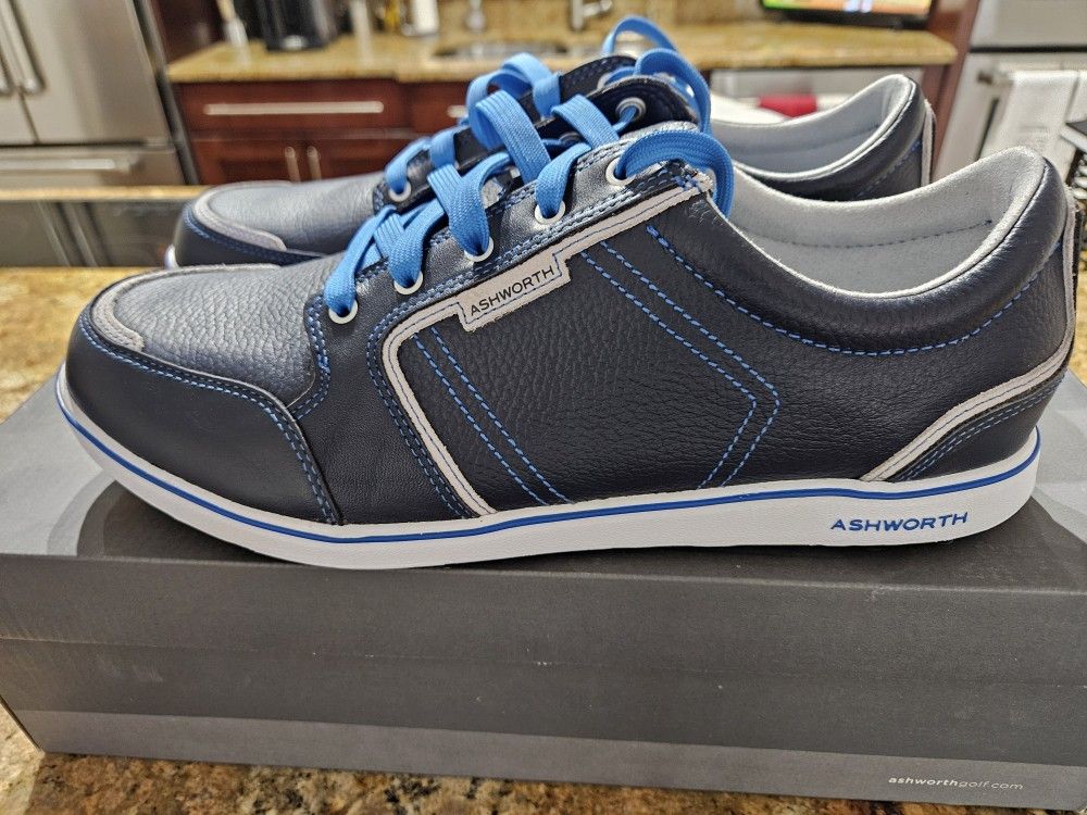 2 Pair of Men's Size 12 Golf Shoes