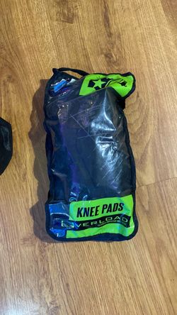 Plant eclipse knee pads small