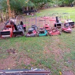 Snow Blowers/ Lawn Mowers