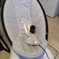 4Moms Mamaroo Multi Motion Baby Swing
