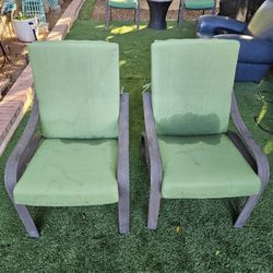 2pc Chair  In Perfect Condition 