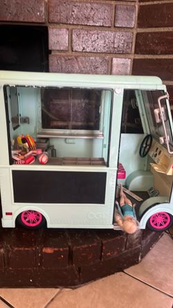 Ice cream truck toy