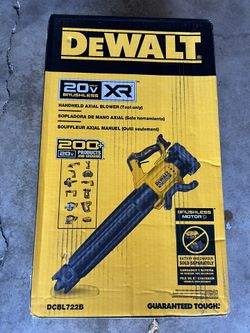 DEWALT 20V MAX 125 MPH 450 CFM Brushless Cordless Handheld Leaf Blower with Concentrator Nozzle (Tool Only