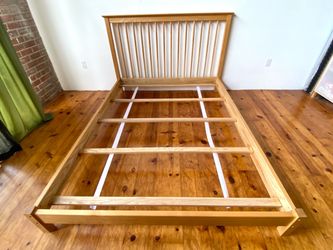 Solid Ash Wood Vermont Tubbs Queen size bed frame - I can deliver