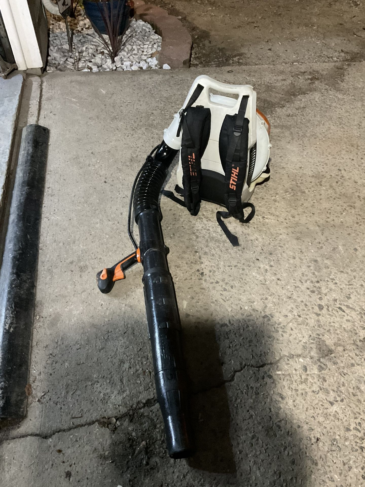 STIHL BR600 BACKPACK BLOWER