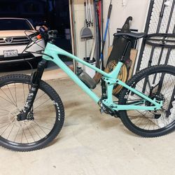 YT IZZO CORE 2 Like New With Upgrades