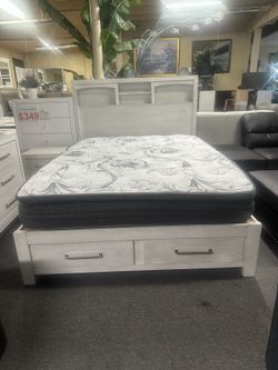 Brand new off white queen storage bedframe