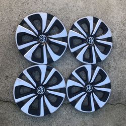 Toyota pruis/ prime hub caps 2016-2022