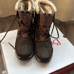 Shoes. Boots 