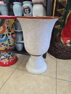 💥talavera Pot 💥  12031 Firestone Blvd Norwalk CA 90650.