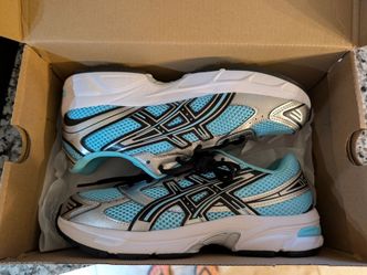 Size 7.5 w asics
