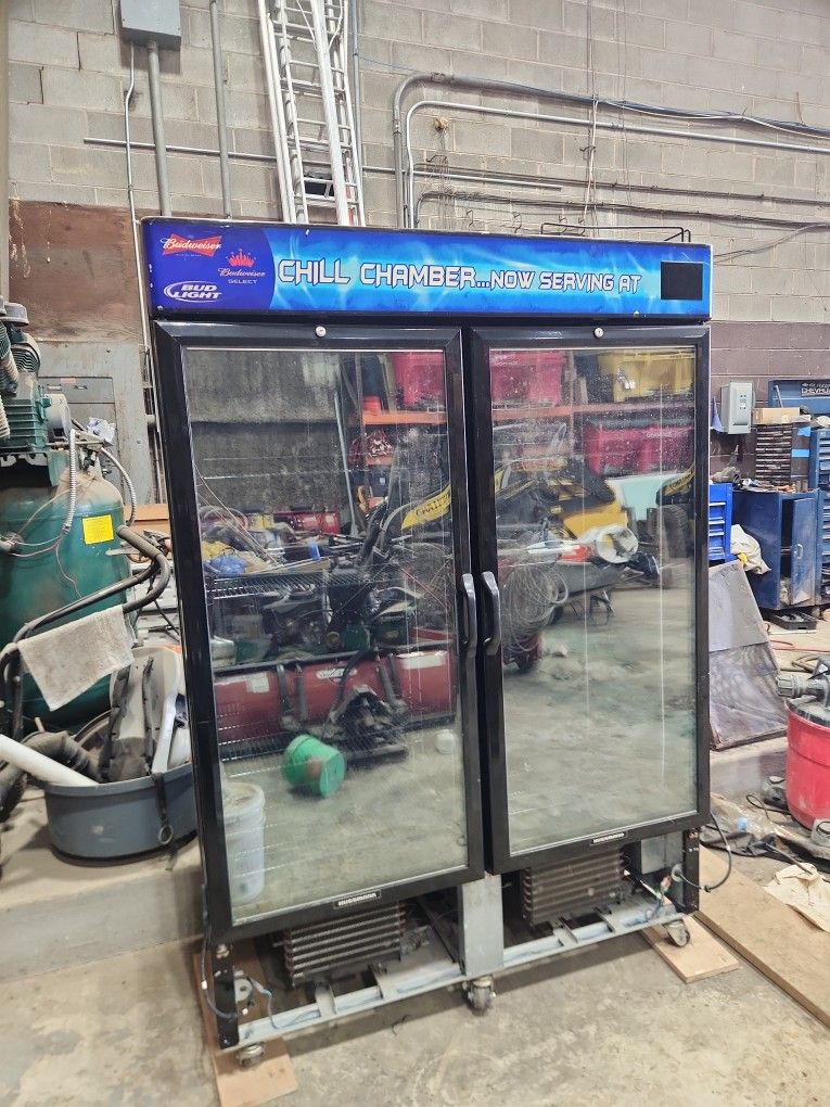 Double Door Commercial Beverage Fridge