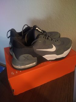 Nike Air Max Alpha Trainer Size 11.5 (BRAND NEW)