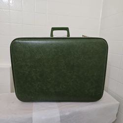 Suitcase Carry On Hardside Beautiful Green Vega Vintage Luggage Train Case
