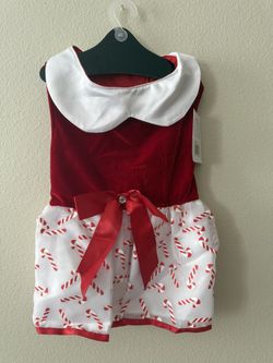 NWT Doggie Design Holiday Red & White Candy Cane Harness Dress comes with Leash.
