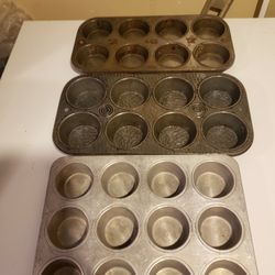 3 Cup Cake Or Muffin Pans