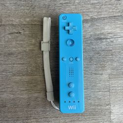 Blue Nintendo Wii Remote 