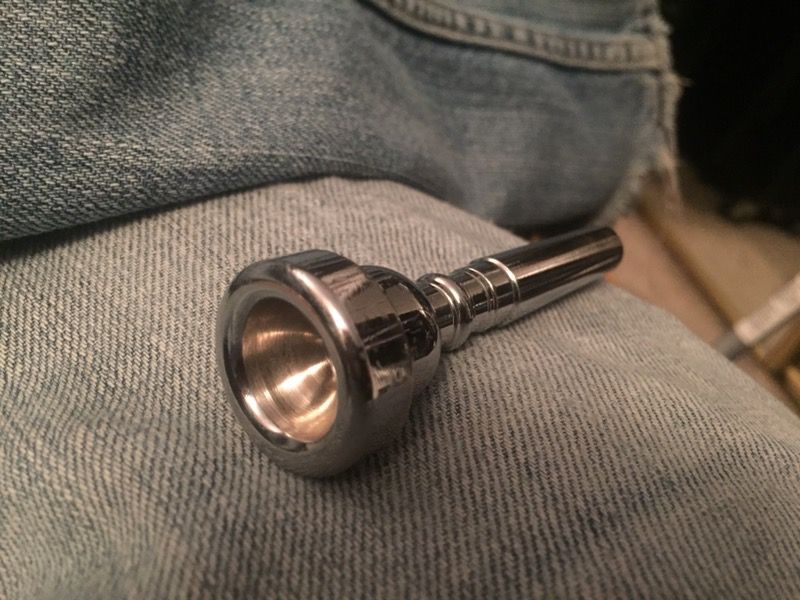 Trumpet mouthpiece