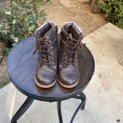 Size 1 Girls Boots