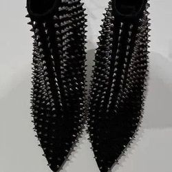Steve Madden Black Virtuous-S Metallic Spiked Stilletto Booties Boots Sz. 9 Womens