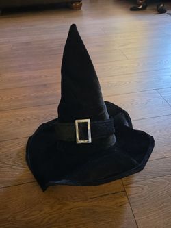 Witch black hat