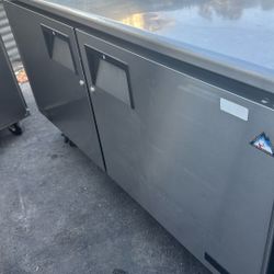 Refrigerador Comercial 750