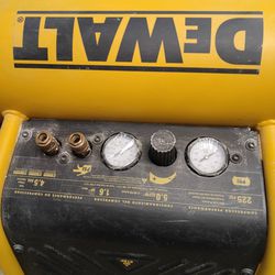 DeWalt  Air Compressor 