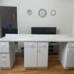 Kitchen Cabinet