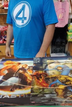 FANTASTIC 4 HOLOGRAM MARVEL POSTERS...