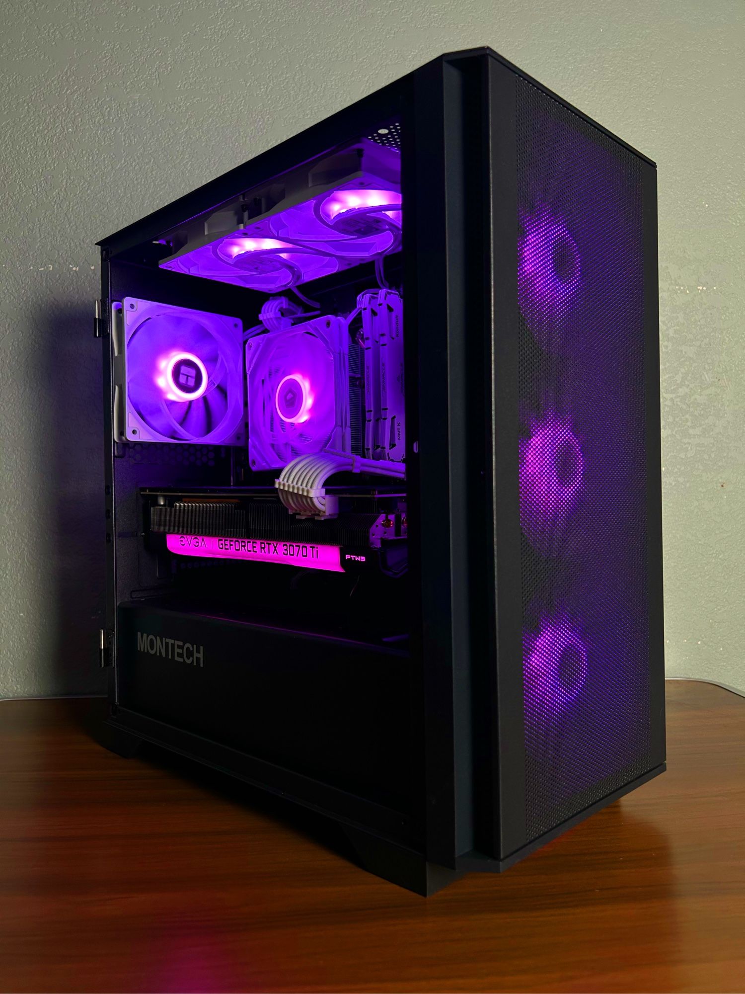 Custom Gaming PC | RTX 3070 Ti | Ryzen 7 5700G | 32GB 3600 | 1TB NVME