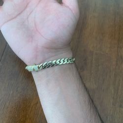 14k Cuban Bracelet 9 Grams