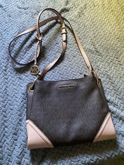 Michale Kors purse