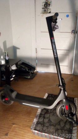 Phantom scooter