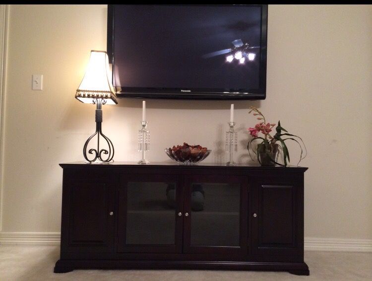 BEAUTIFUL DARK BROWN 62" TV STAND NEW IN BOX