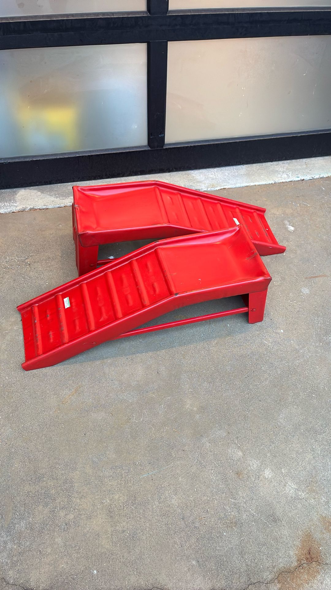 Auto Lifting Ramps