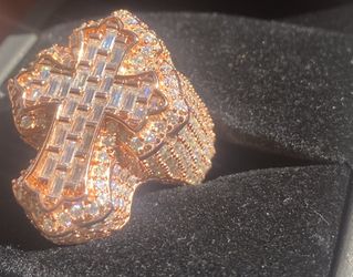 size 8 moissanite ring