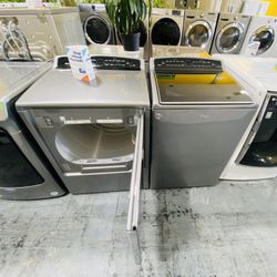 Whirlpool Washer And Gas Dryer Large Capacity