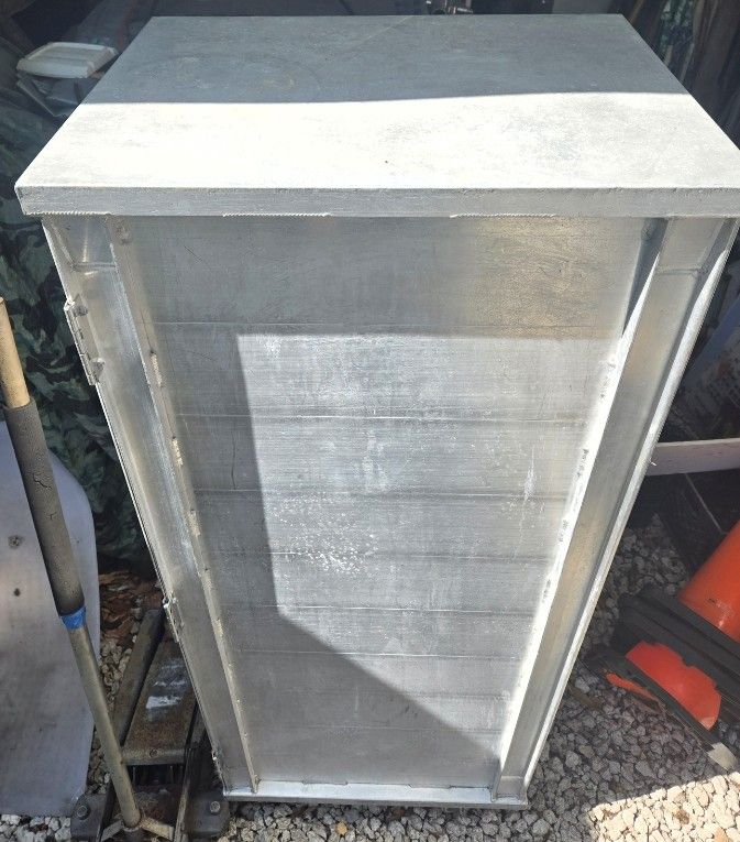 All ALUMINUM Lockers